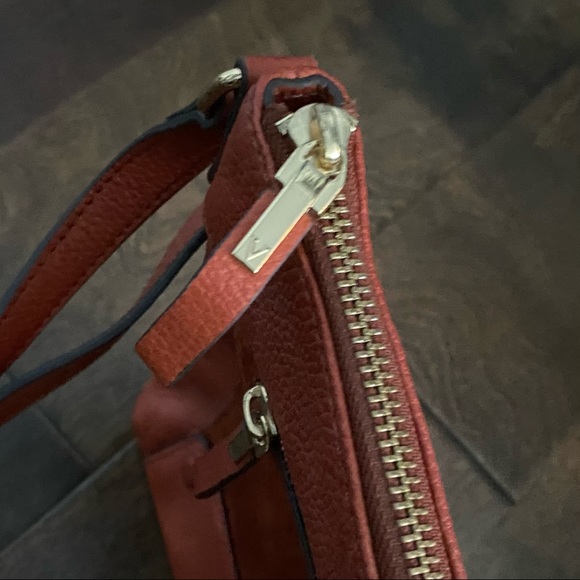 Vince Camuto Leather Crossbody - Picture 5 of 7